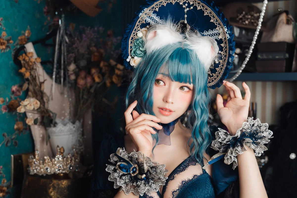 Coser妹子Ely_eee折耳猫少女人形主题性感情趣服饰露蕾丝内衣迷人诱惑写真60P