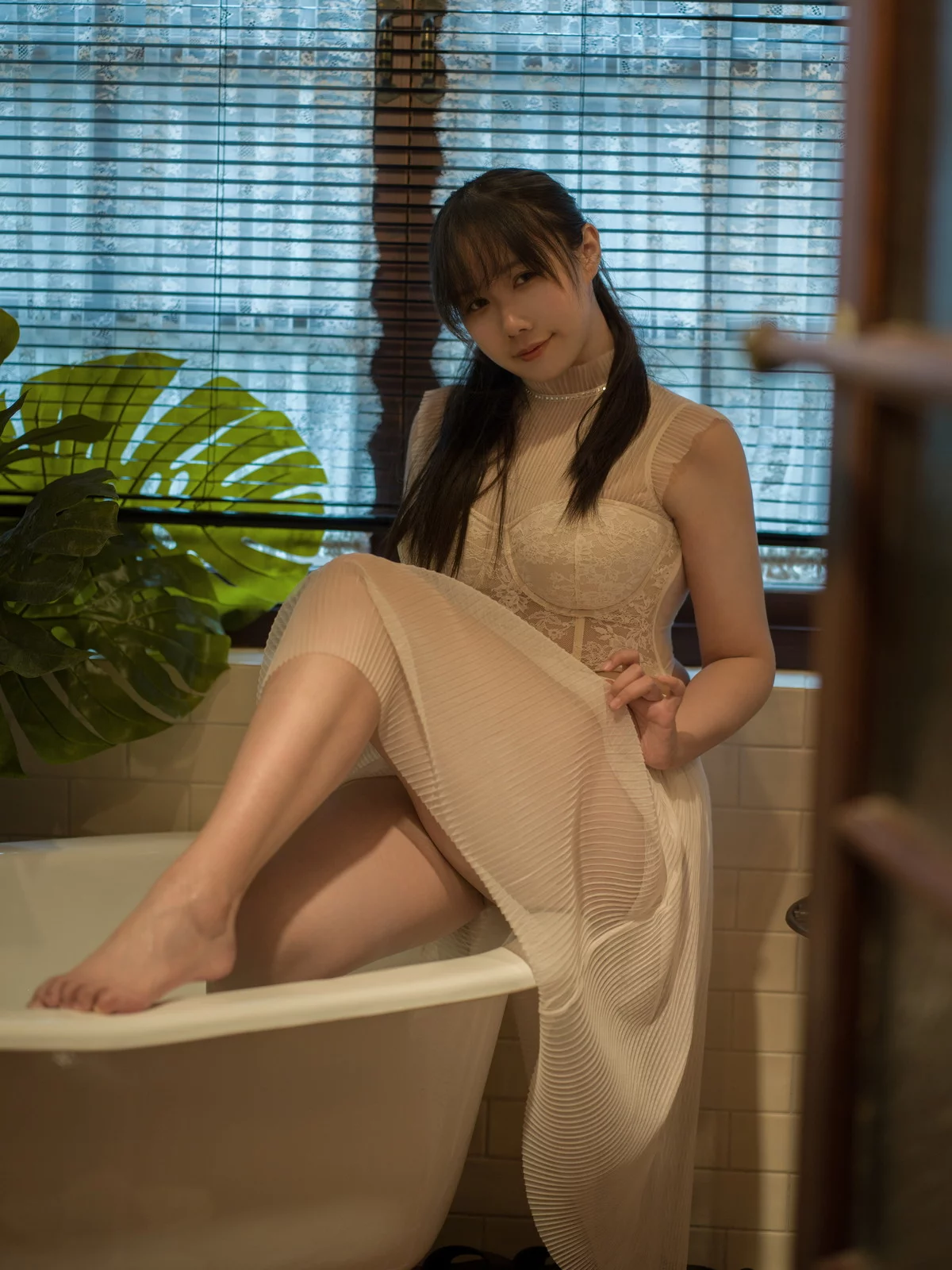 微博妹子麻花麻花酱风拂主题居家私房多套性感内衣系列秀丰满身材诱惑写真210P
