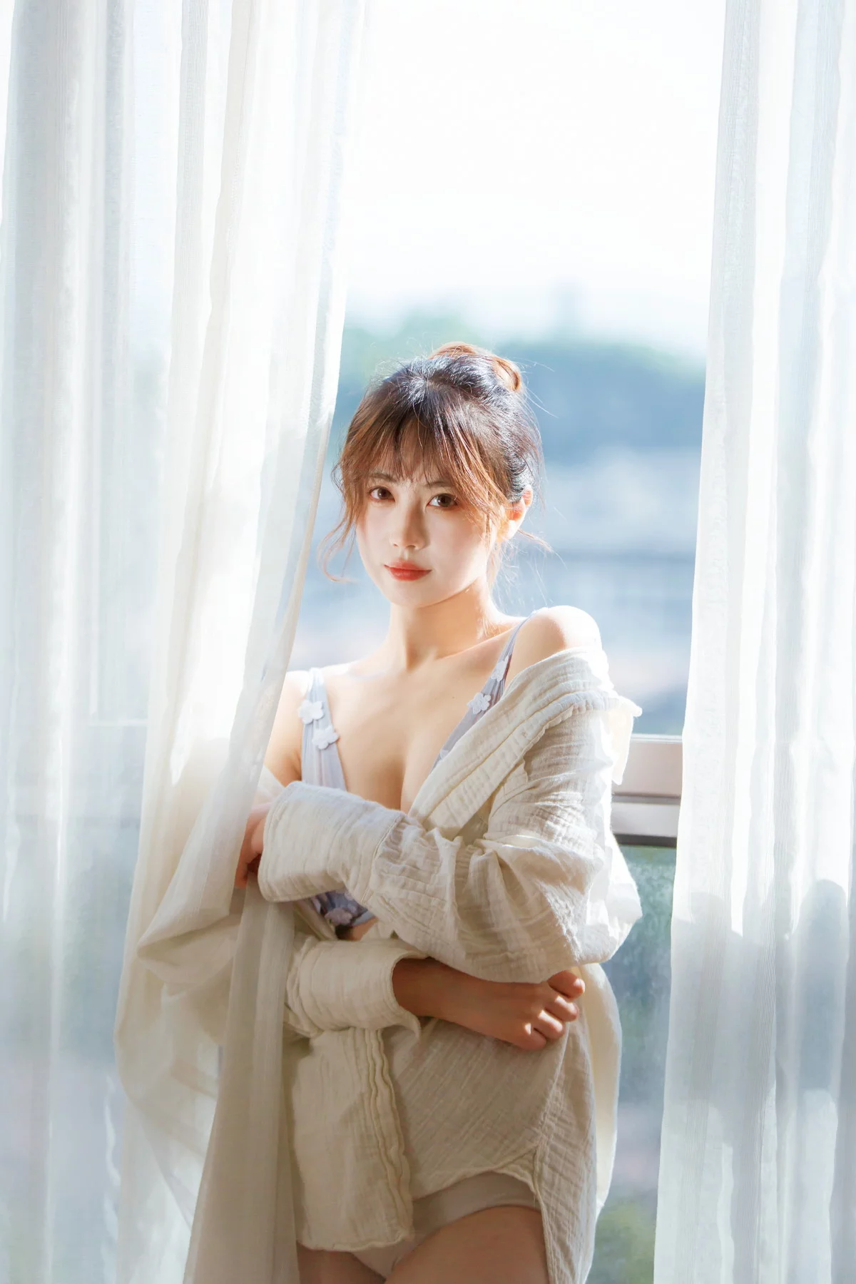 次元少女念雪ww居家蓝色主题私房脱白T露性感蓝色内衣秀白嫩肌肤迷人写真25P