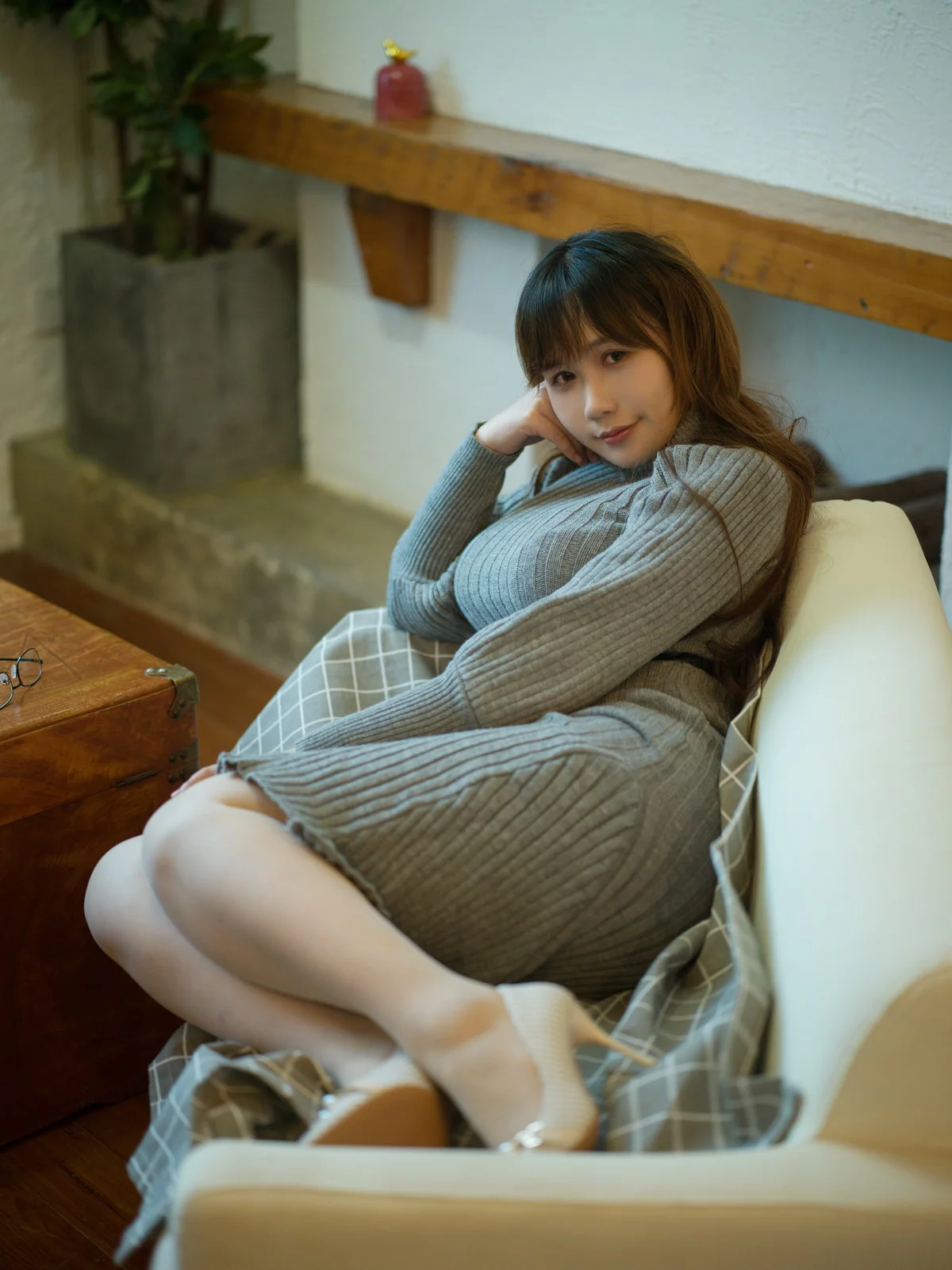微博妹子麻花麻花酱风拂主题居家私房多套性感内衣系列秀丰满身材诱惑写真210P