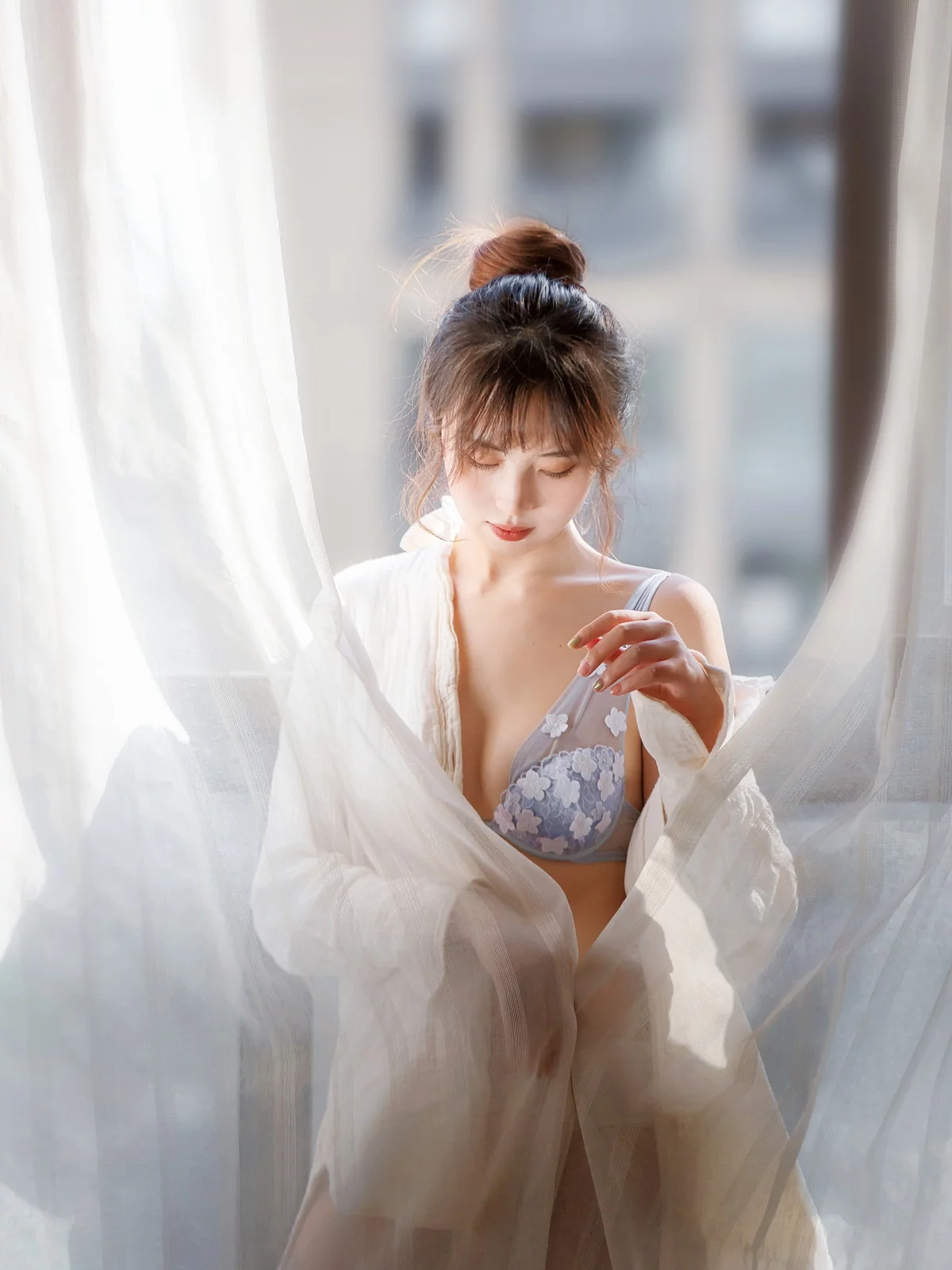 次元少女念雪ww居家蓝色主题私房脱白T露性感蓝色内衣秀白嫩肌肤迷人写真25P