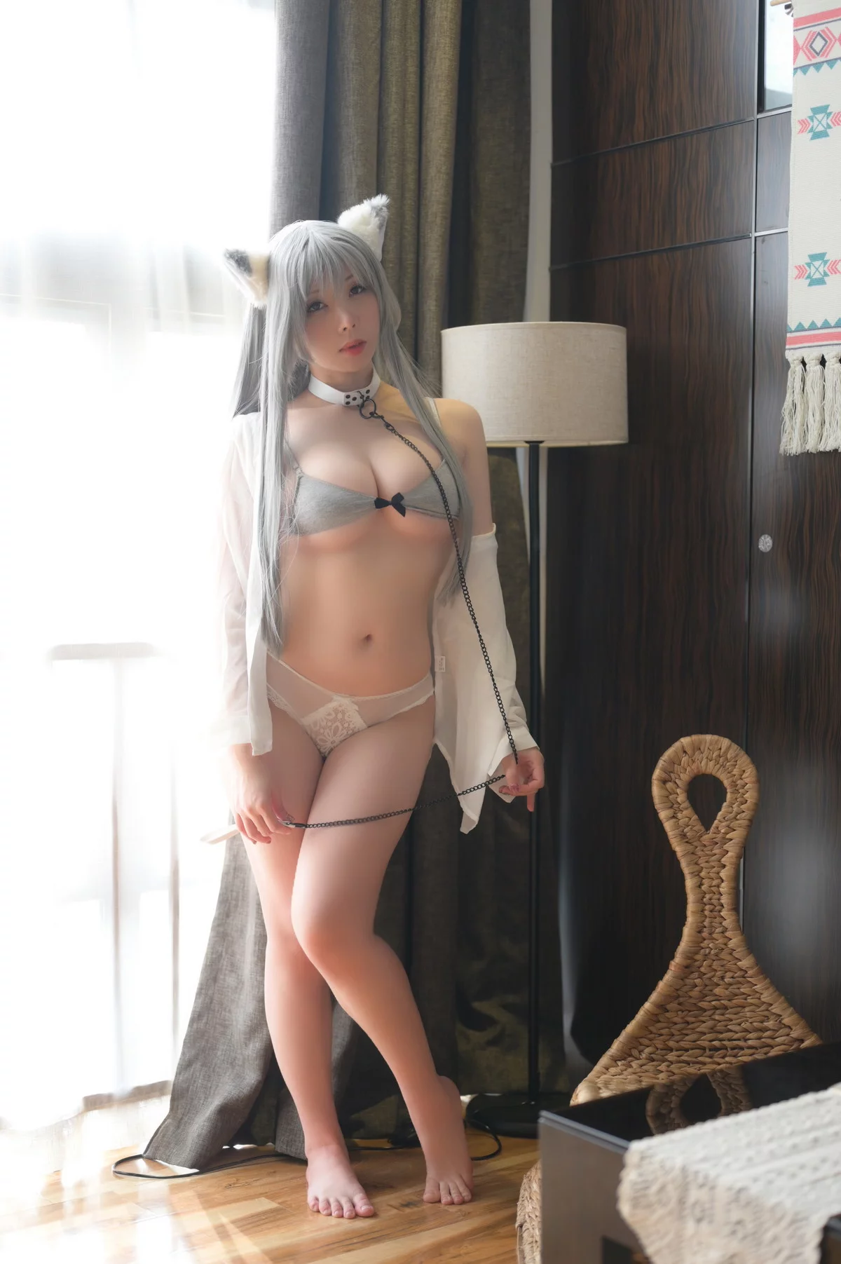 Coser美女鹿野希肉肉的可爱主题私房性感灰色内衣配白内裤秀丰满身材诱惑写真73P