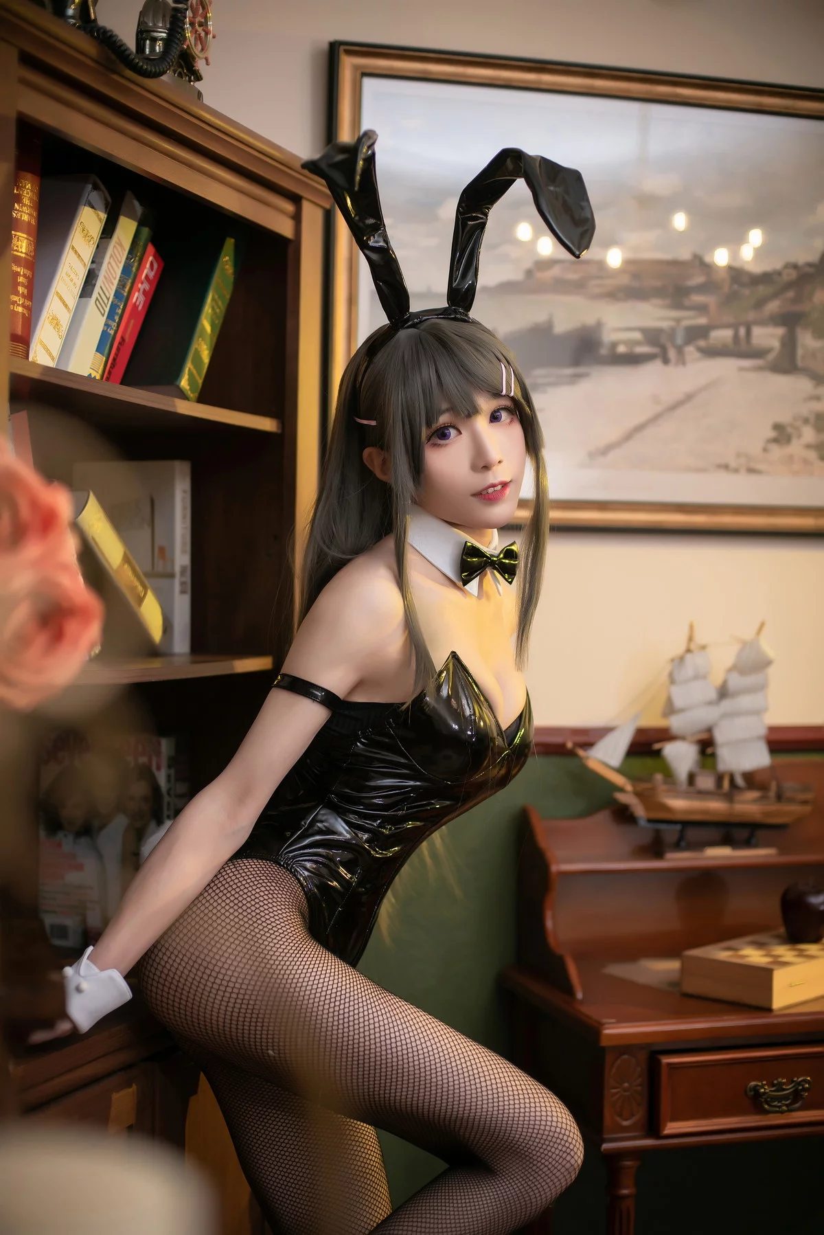 Coser美女Tomoyo酱麻衣兔女郎主题性感黑色皮质连体衣配黑丝网袜诱惑写真22P