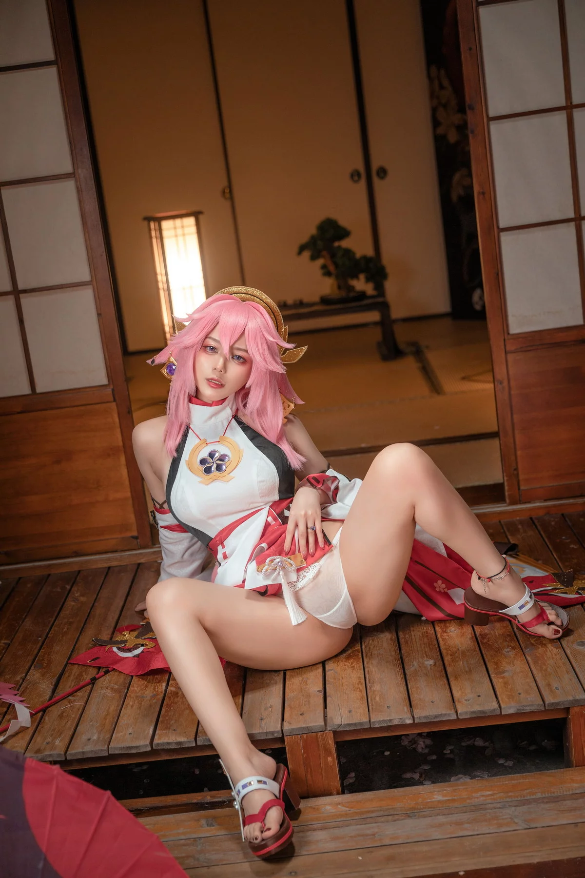 网络美女阿九八重神子主题私房性感彩色裙服饰半撩秀白嫩翘臀美腿诱惑写真51P