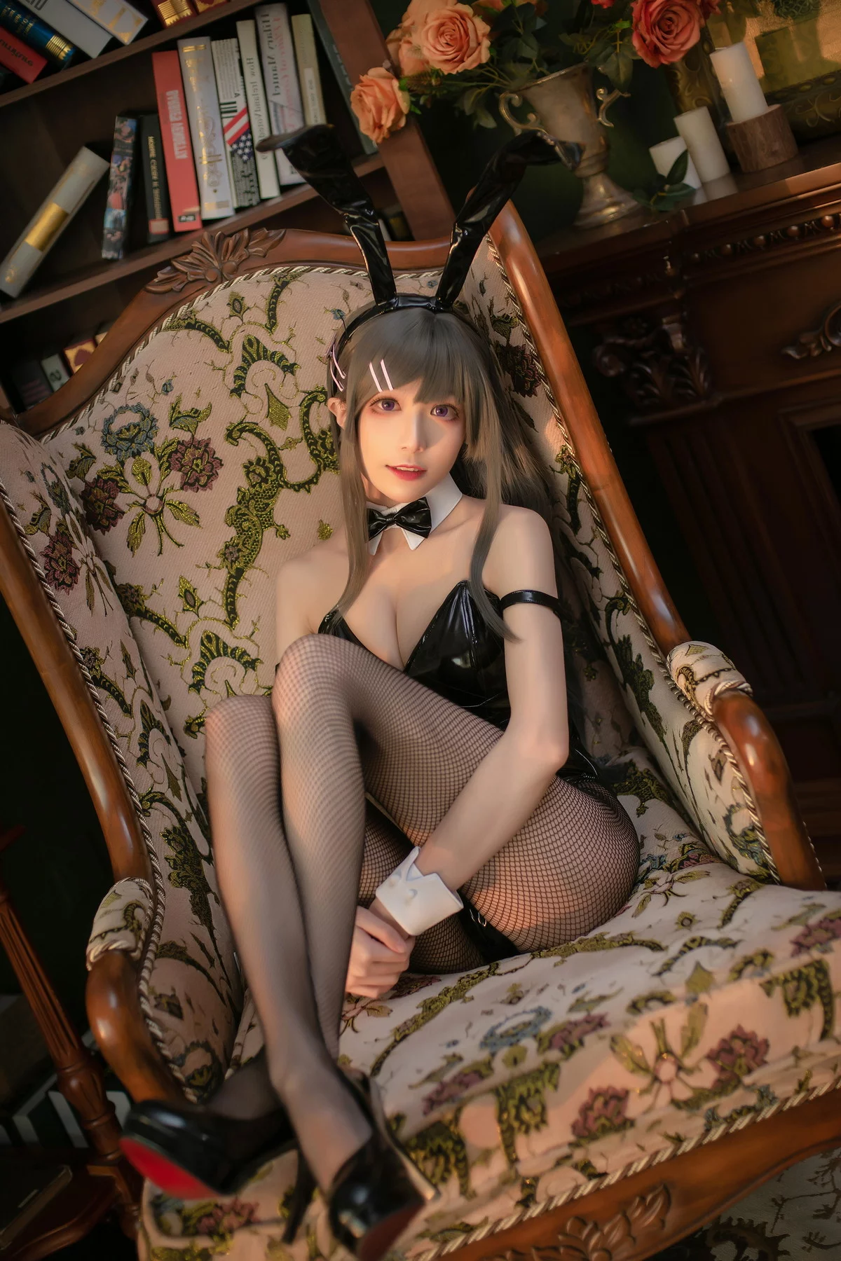 Coser美女Tomoyo酱麻衣兔女郎主题性感黑色皮质连体衣配黑丝网袜诱惑写真22P