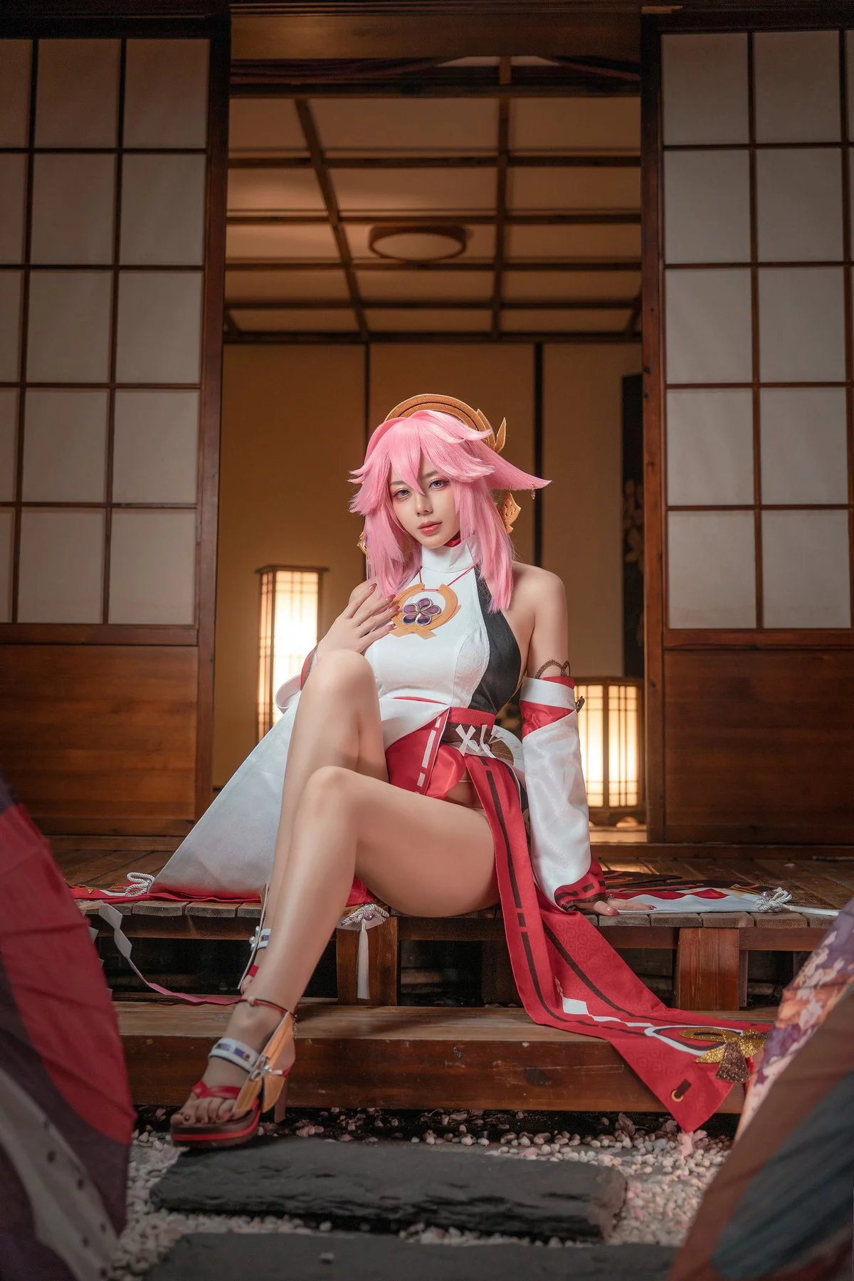 网络美女阿九八重神子主题私房性感彩色裙服饰半撩秀白嫩翘臀美腿诱惑写真51P