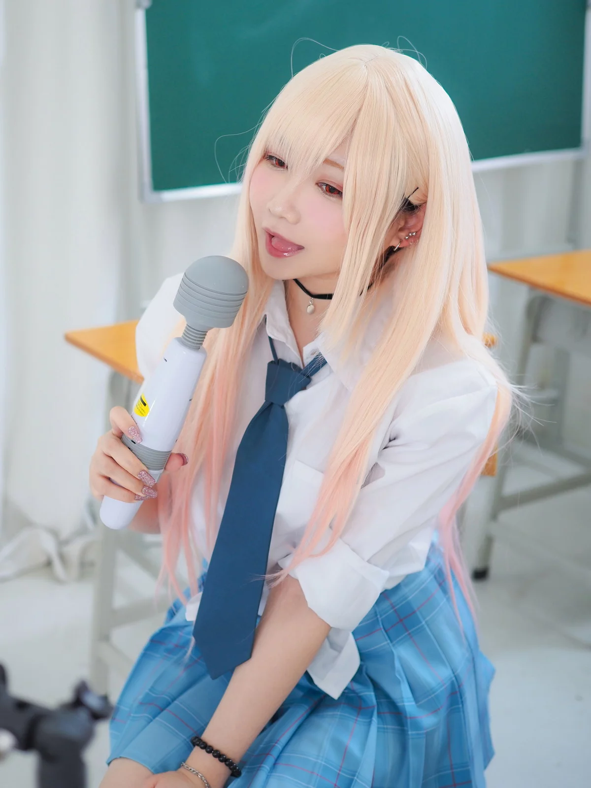 网络美女铭铭Kizami-JK学妹主题教室里脱性感短裙露丁字裤秀翘臀撩人诱惑写真124P