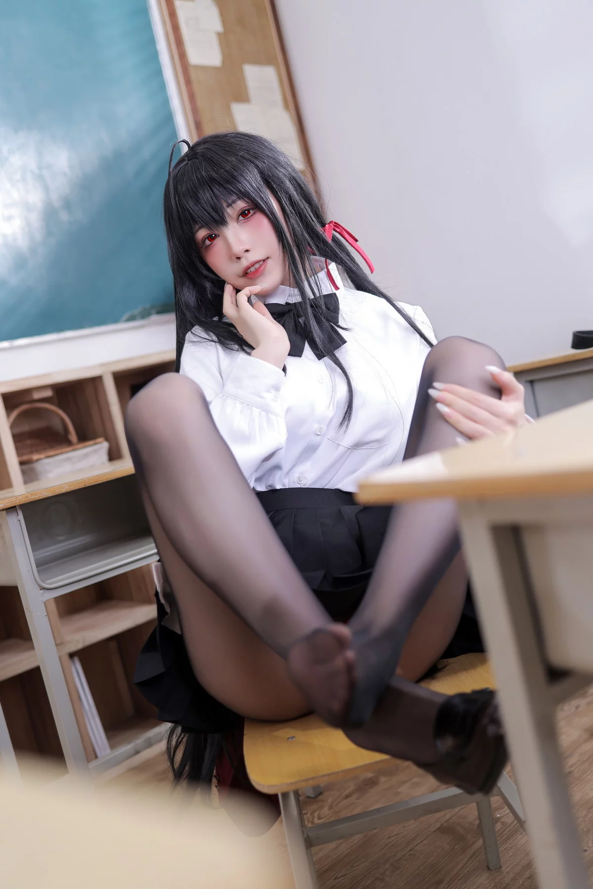 动漫博主水淼Aqua-JK大凤主题脱学生制服露性感红色内衣配超薄黑丝诱惑写真71P
