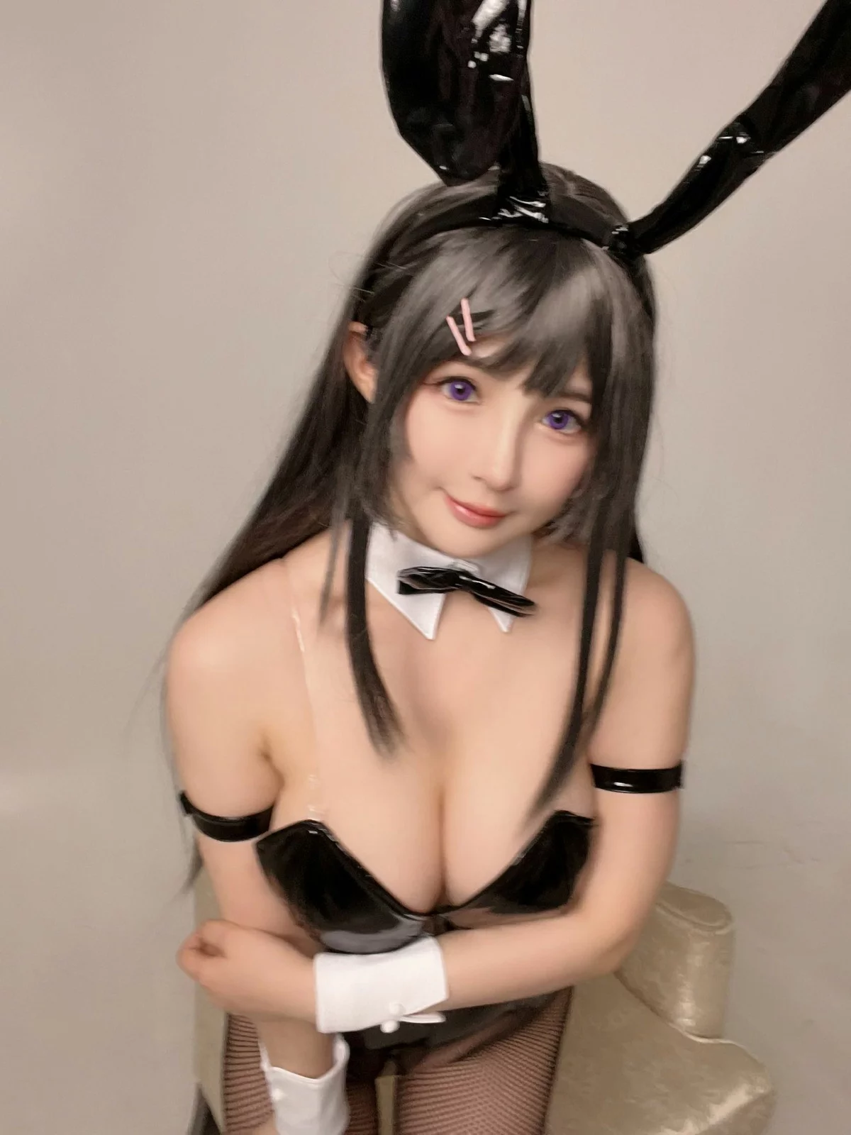 网络美女桜井宁宁麻衣兔女郎主题性感黑色皮质低胸连体衣配黑丝网袜诱惑写真43P