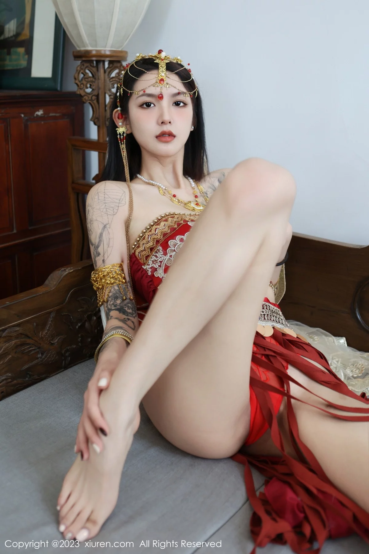 XiuRen第6240期_模特乔一一性感异域风情舞女服饰秀曼妙身姿迷人气质诱惑写真76P