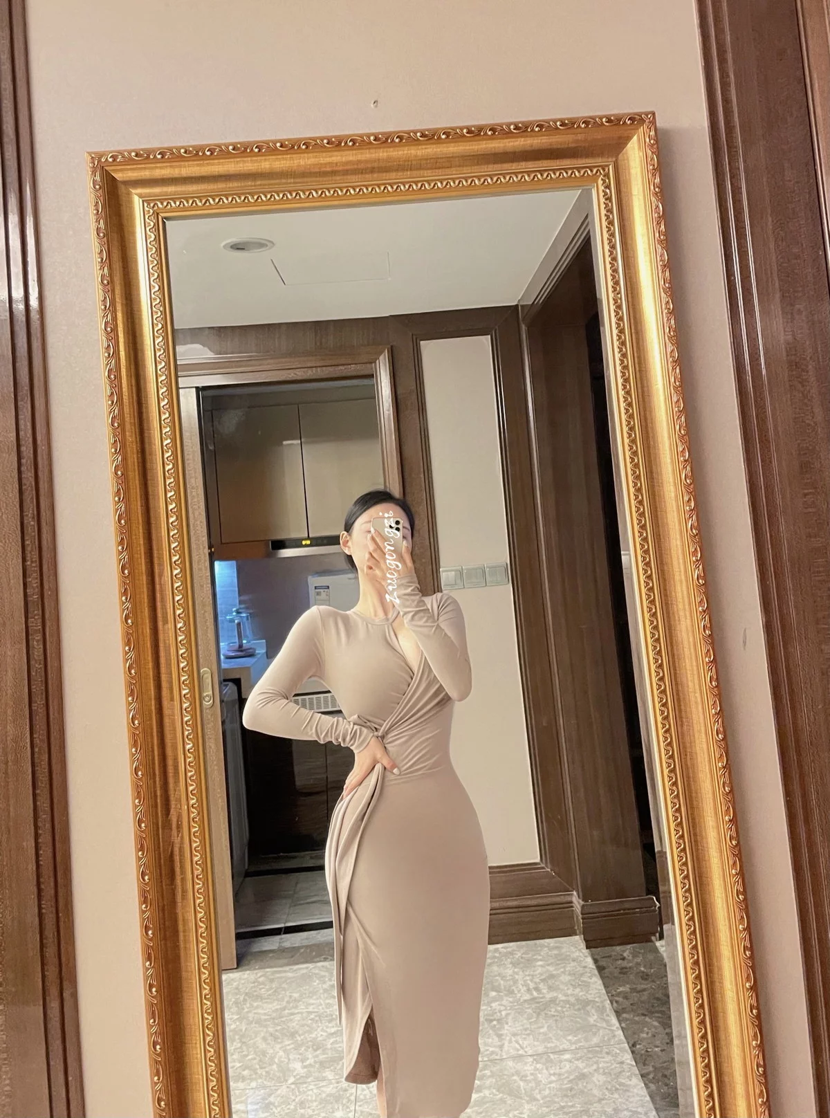 成都健身妹子左公子微密圈视图主题性感生活居家自拍系列秀豪乳翘臀诱惑写真100P