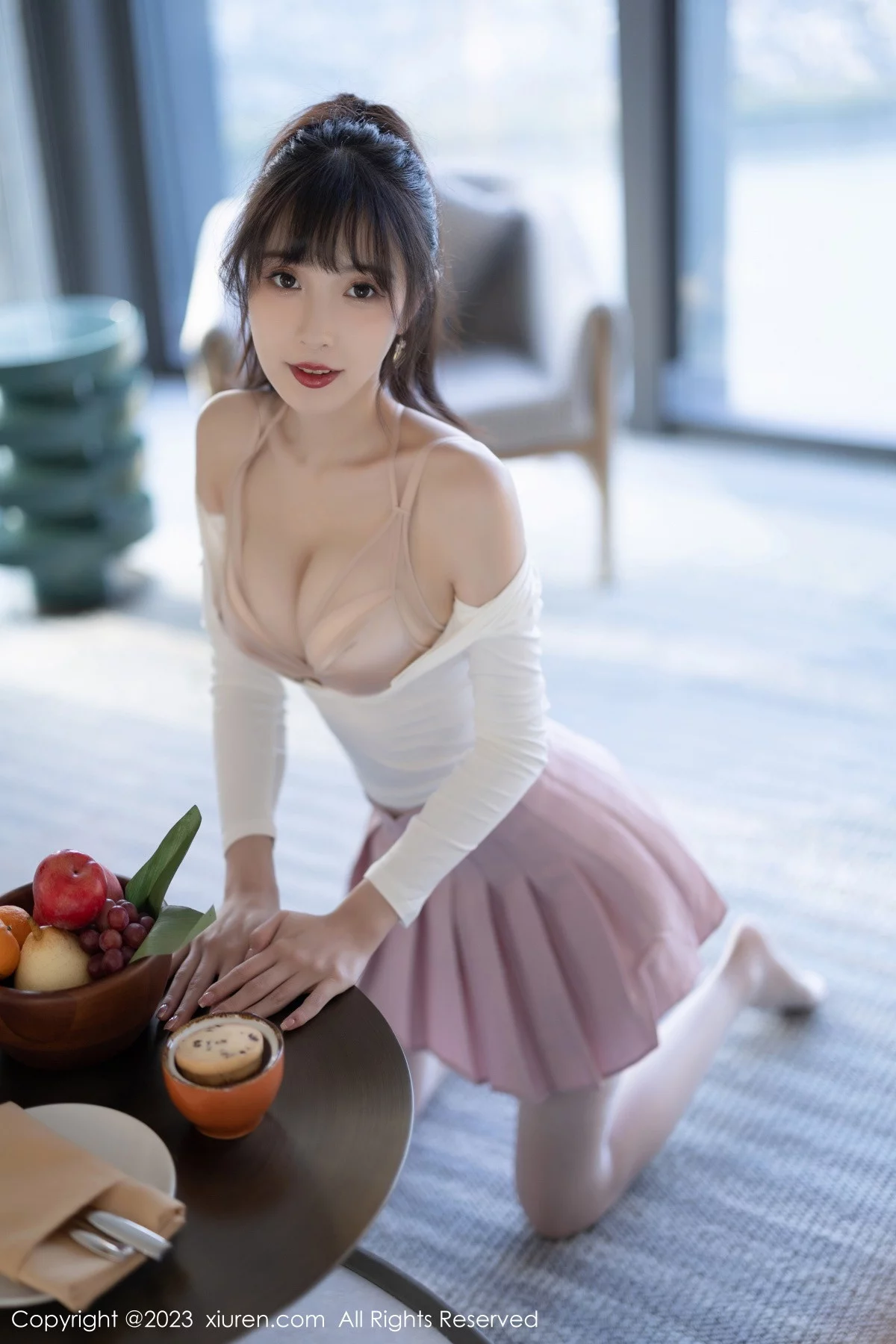 XiuRen第6263期_模特林星阑白色上衣配粉色短裙露性感内衣秀曼妙身材诱惑写真85P