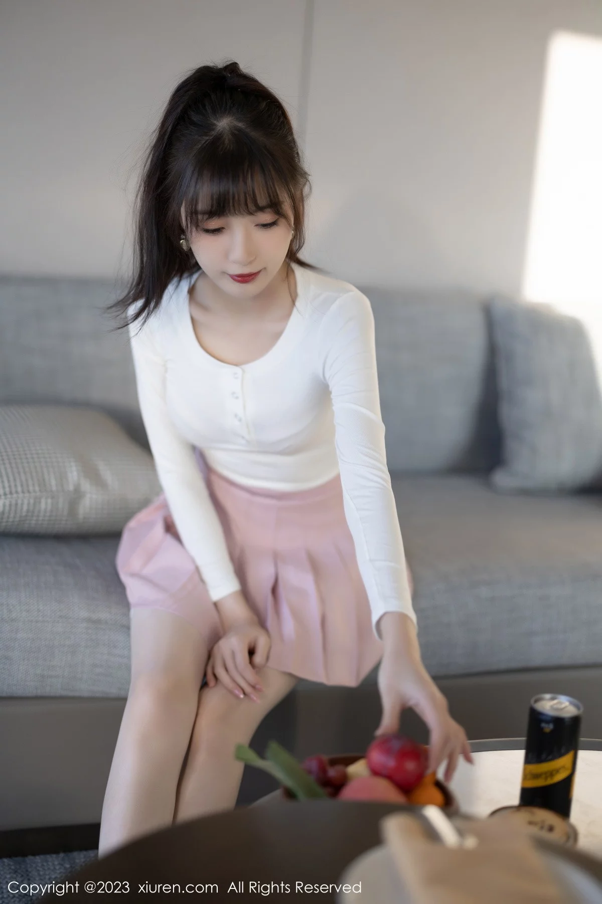 XiuRen第6263期_模特林星阑白色上衣配粉色短裙露性感内衣秀曼妙身材诱惑写真85P