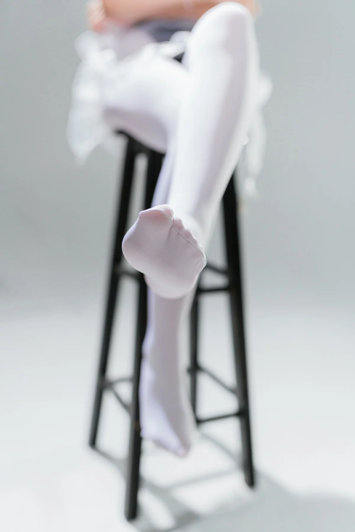 网络美女花铃高叉小熊猫主题私房性感黑色高叉连体衣配白丝裤袜迷人诱惑写真85P