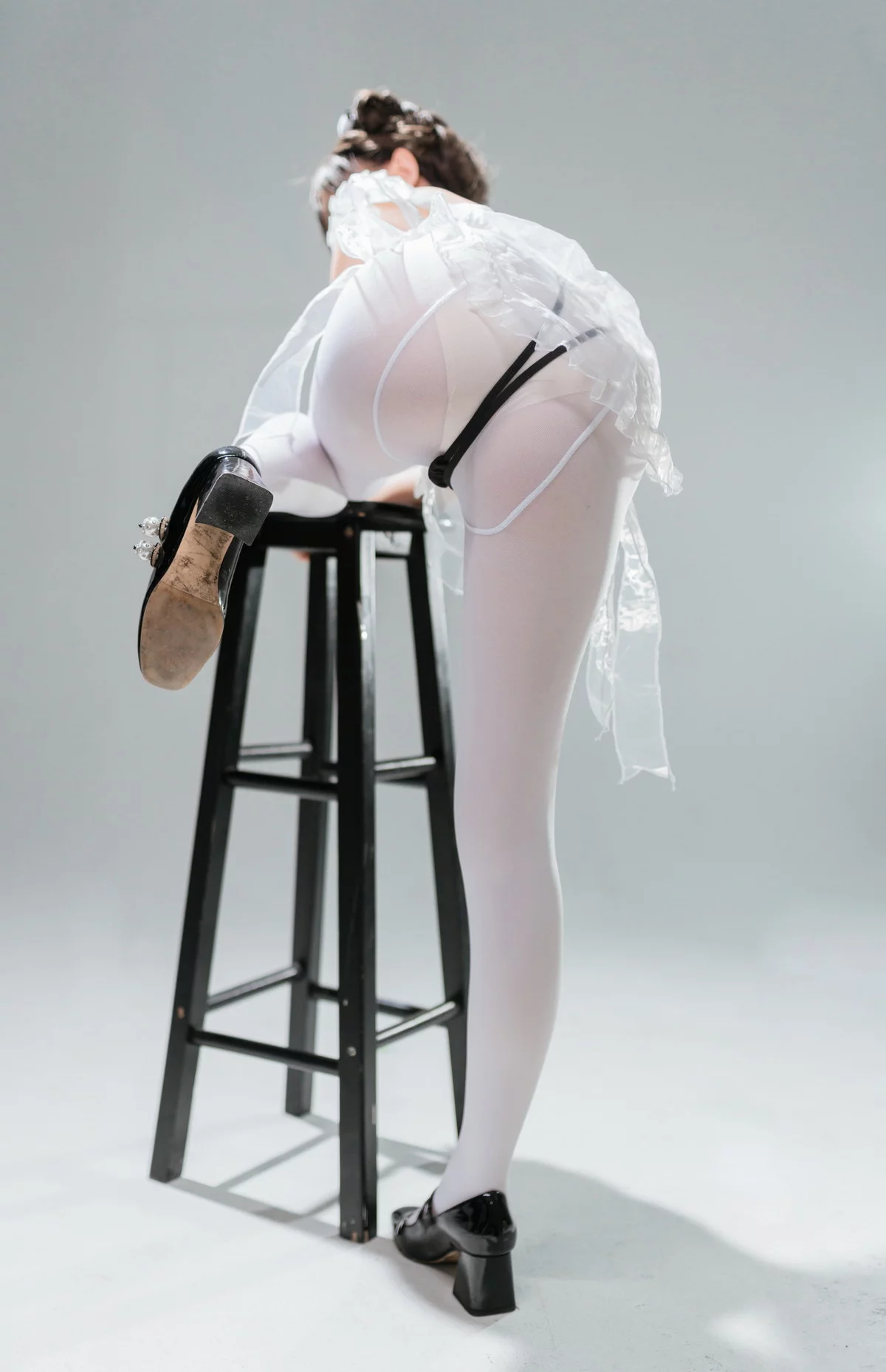 网络美女花铃高叉小熊猫主题私房性感黑色高叉连体衣配白丝裤袜迷人诱惑写真85P