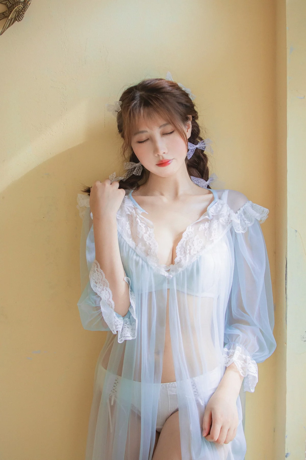 次元少女念雪ww蓝纱衣主题私房性感蓝色薄纱裙透视秀白色内衣完美诱惑写真40P