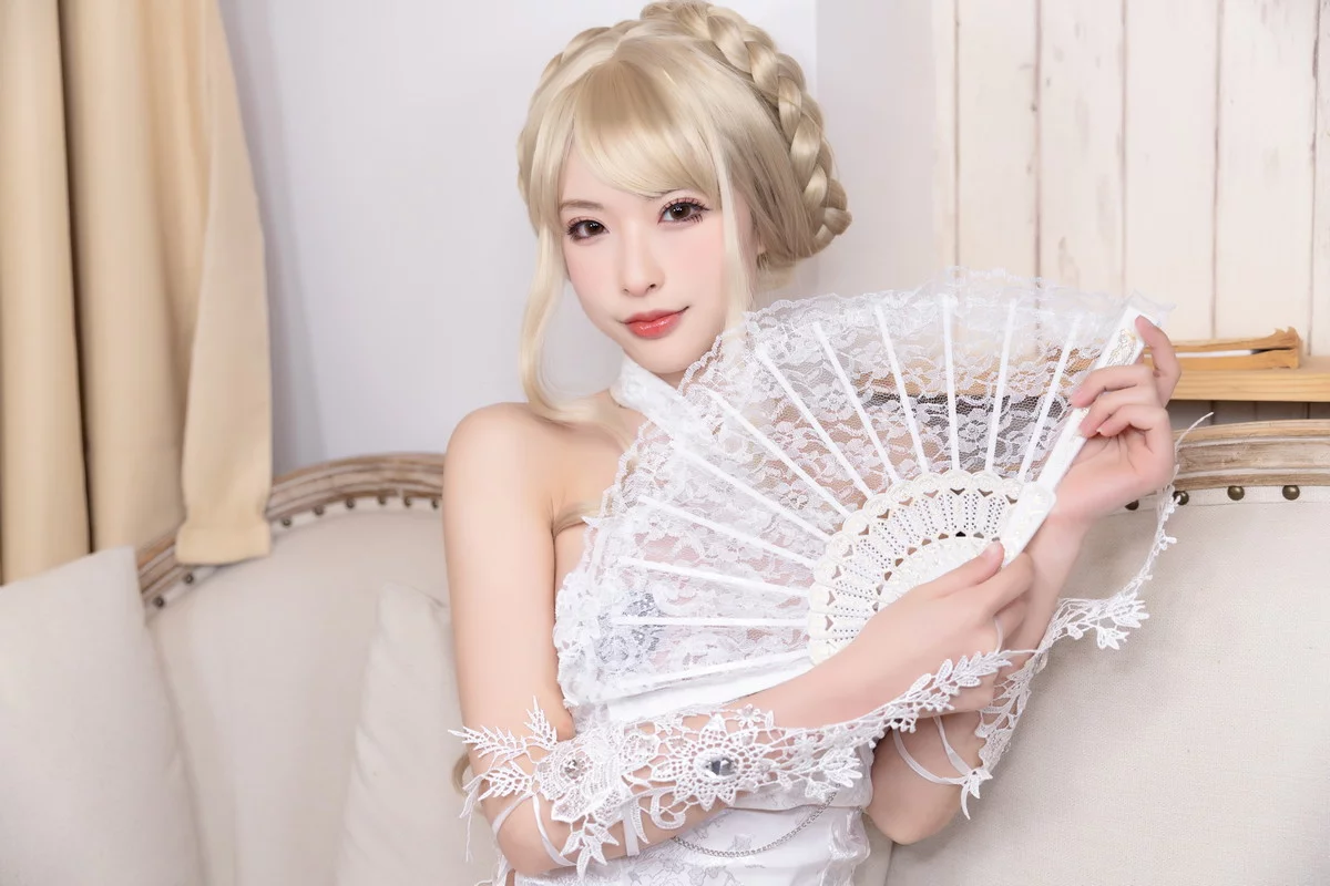 性感尤物清水由乃金发旗袍主题私房性感白色情趣旗袍透视秀豪乳遮点诱惑写真69P