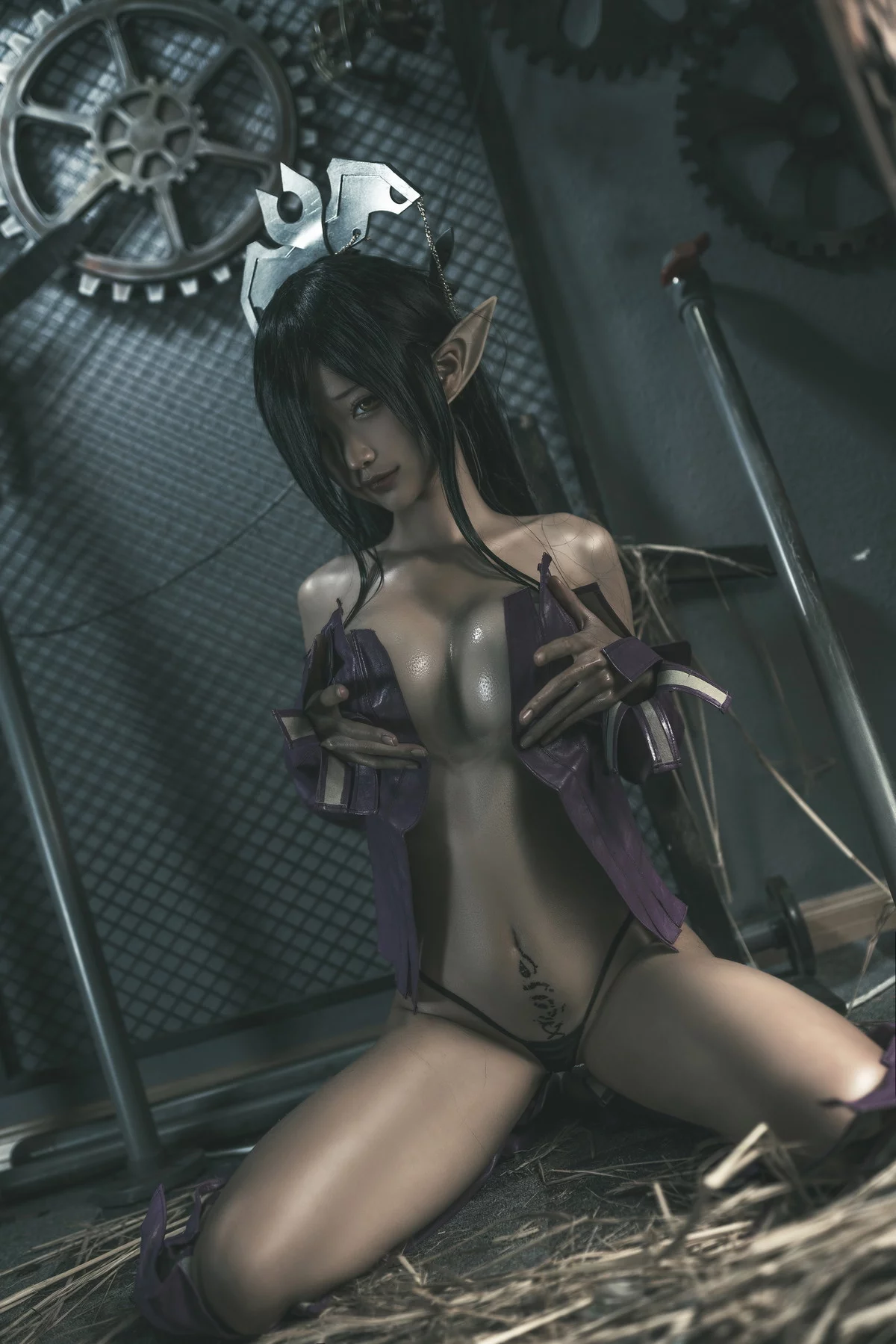 动漫博主蠢沫沫黑兽女王主题私房性感情趣服饰露黑色内衣秀油亮肌肤诱惑写真35P