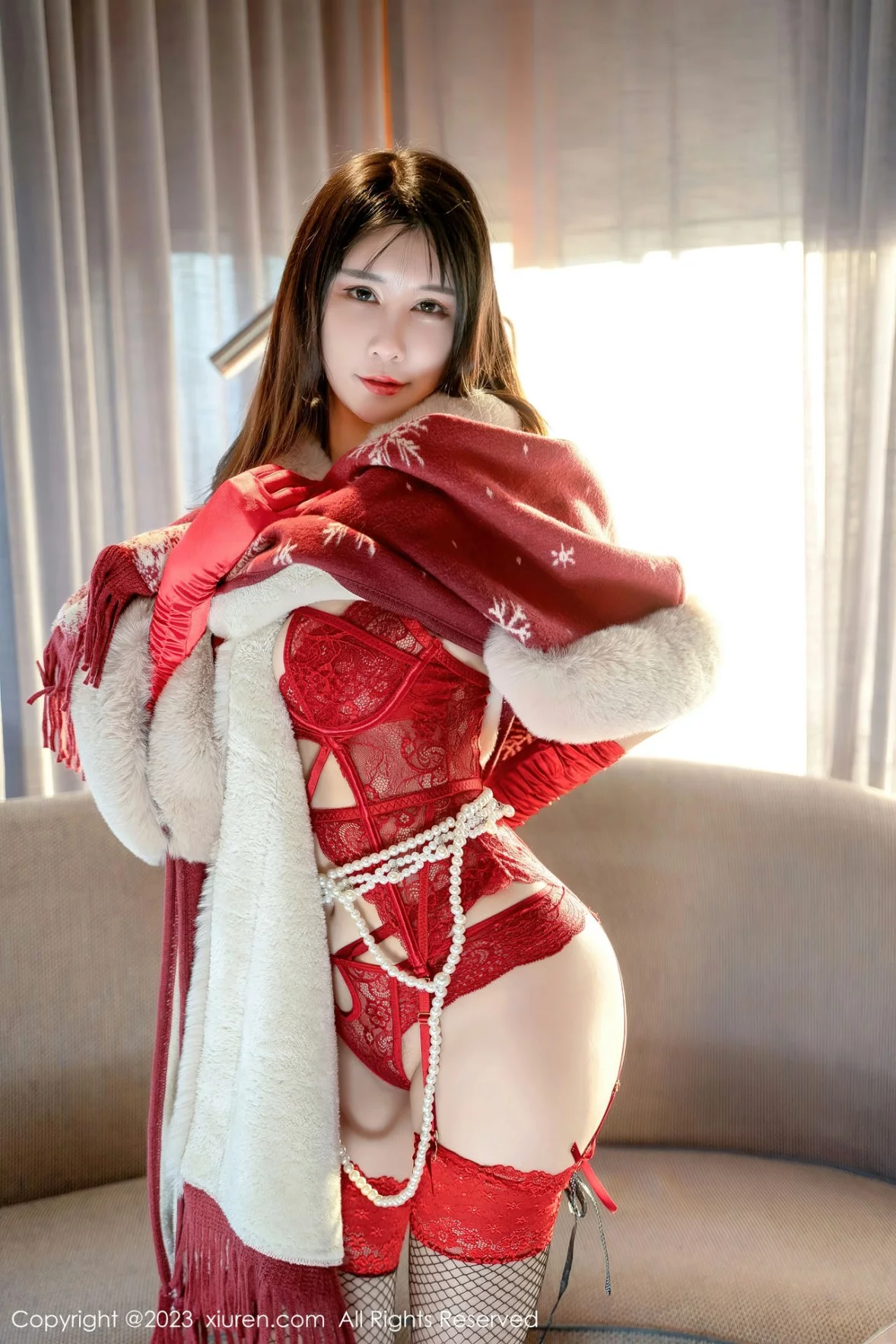 XiuRen第6188期_模特夏沫沫tifa阳朔旅拍性感红色情趣内衣配黑丝吊袜诱惑写真62P