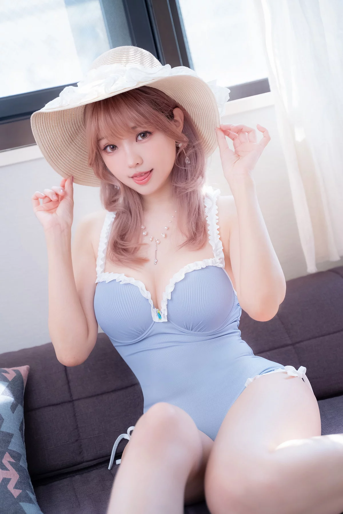 Coser妹子Ely_eee-Mist Blue Lady主题私房性感蓝色连体衣秀完美身材诱惑写真37P
