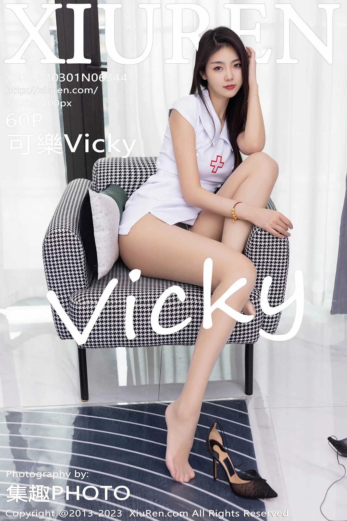 XiuRen第6344期_模特可乐Vicky黑色露肩连衣短裙配超薄黑丝秀翘臀美腿诱惑写真60P