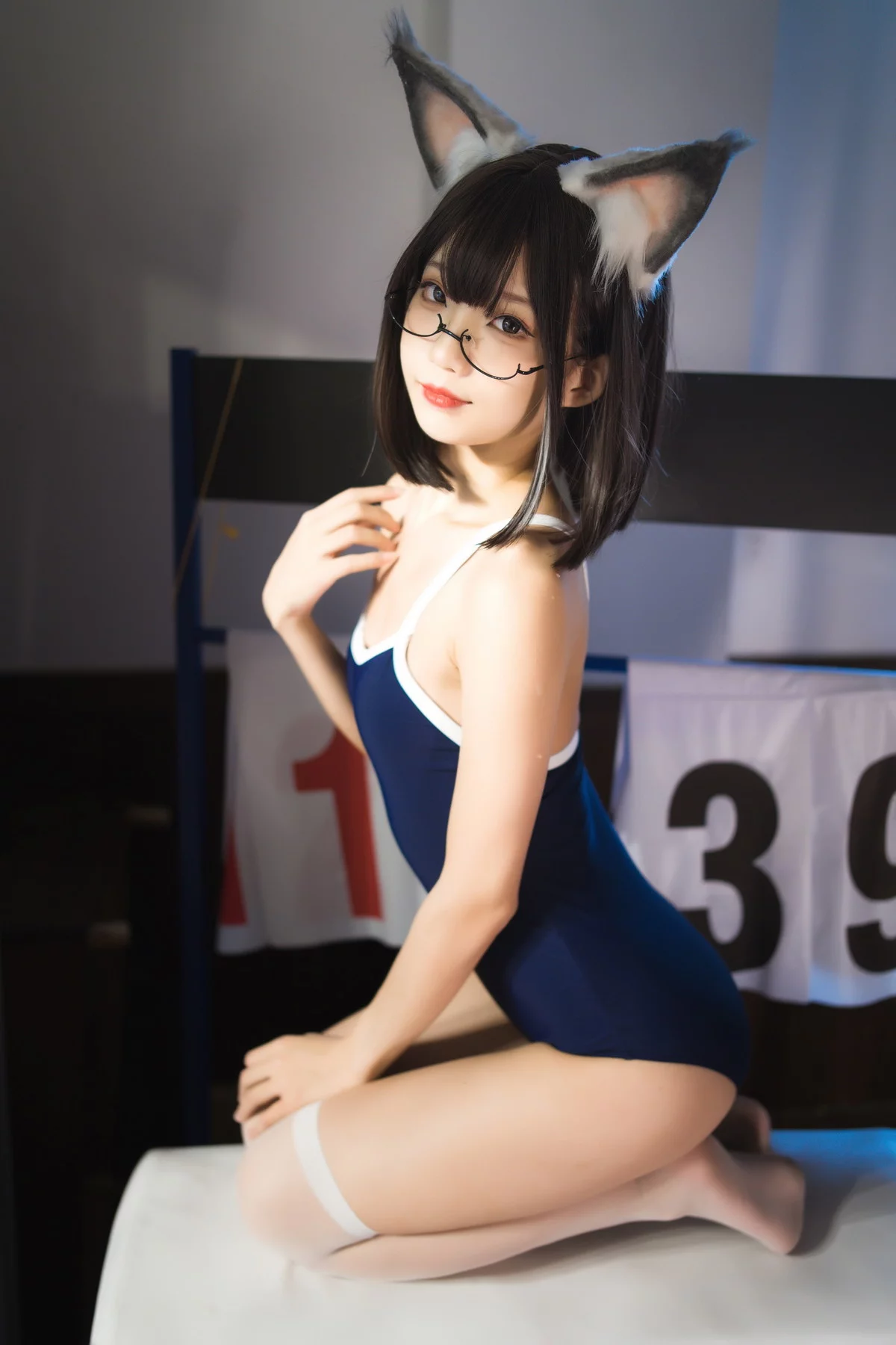 Coser美女狐玖玖死库水主题私房狐狸耳装扮性感死库水秀苗条身材迷人写真47P