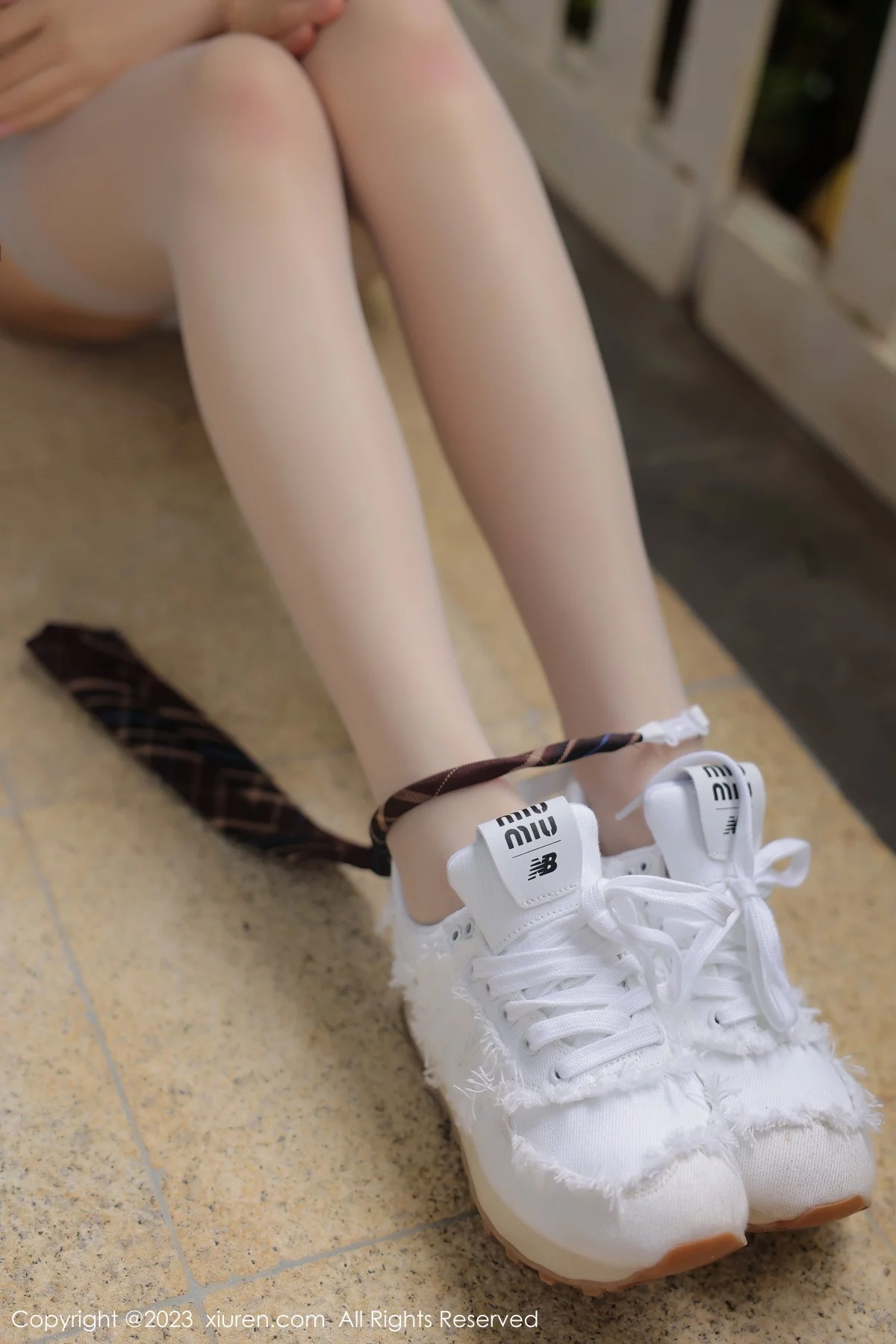 XiuRen第6292期_模特玥儿玥er性感学妹制服半脱露豹纹内衣秀完美身材诱惑写真67P