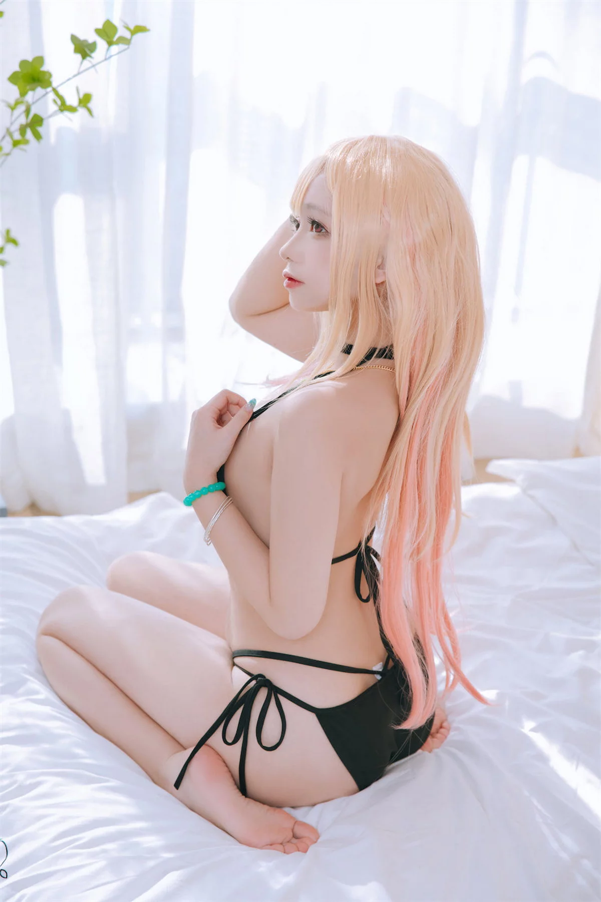Cosplay美女日奈娇喜多川海梦泳装主题性感白T配格子裙半脱露比基尼诱惑写真65P