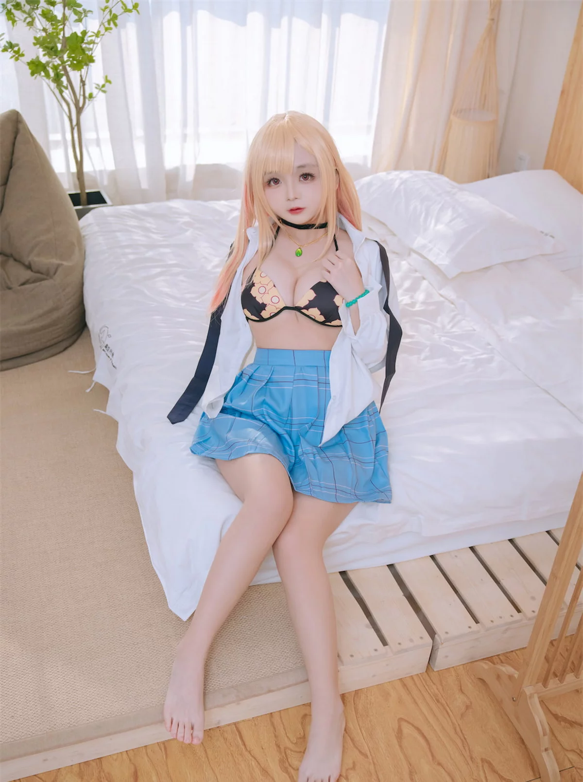Cosplay美女日奈娇喜多川海梦泳装主题性感白T配格子裙半脱露比基尼诱惑写真65P