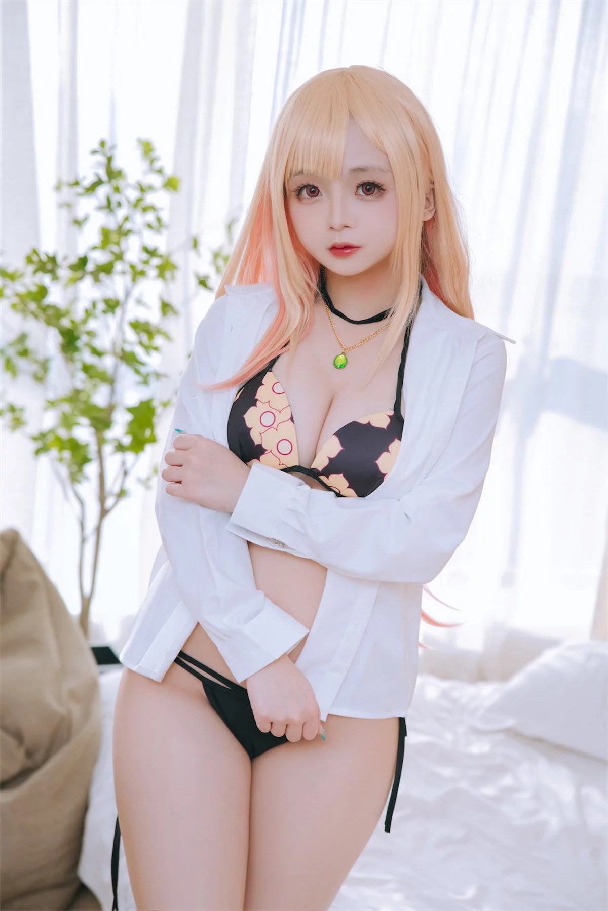 Cosplay美女日奈娇喜多川海梦泳装主题性感白T配格子裙半脱露比基尼诱惑写真65P