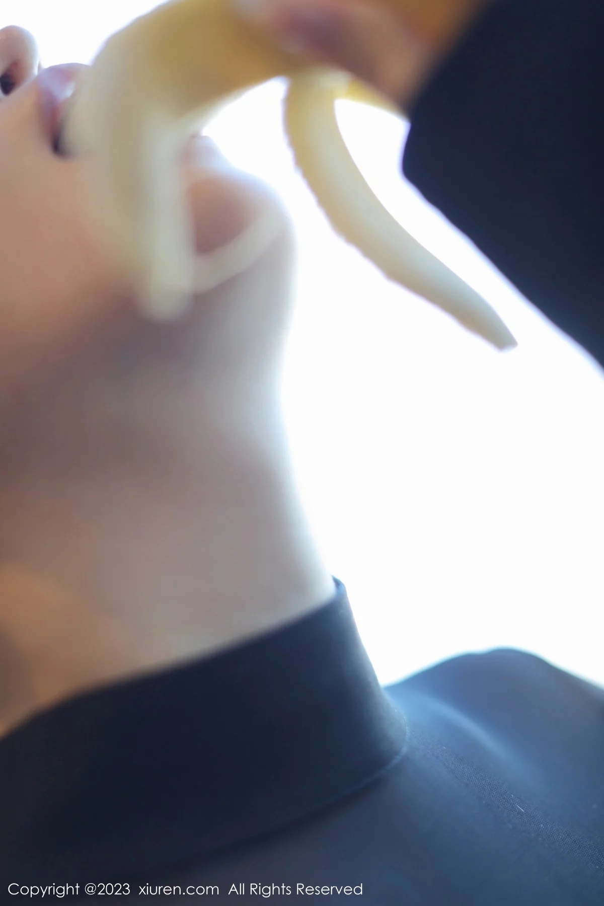 XiuRen第6380期_模特司柠性感黑色轻透高开叉服饰配黑丝袜秀曼妙身姿诱惑写真79P