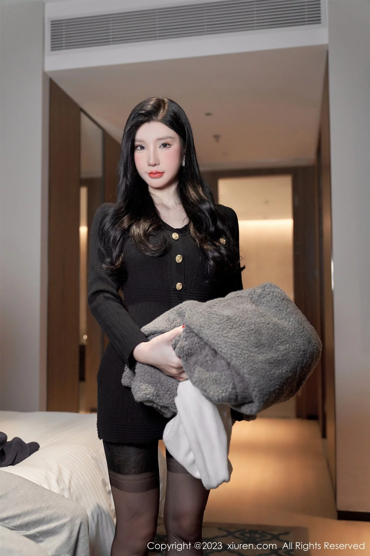 XiuRen第6401期_女神周于希Sally暗恋的味道主题性感豹纹内衣秀惹火身材诱惑写真71P
