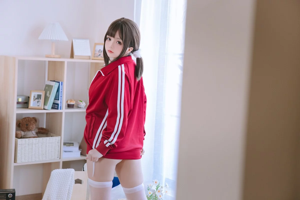 Cosplay美女日奈娇网纱死库水主题性感死库水配超薄黑丝秀惹火身材诱惑写真156P