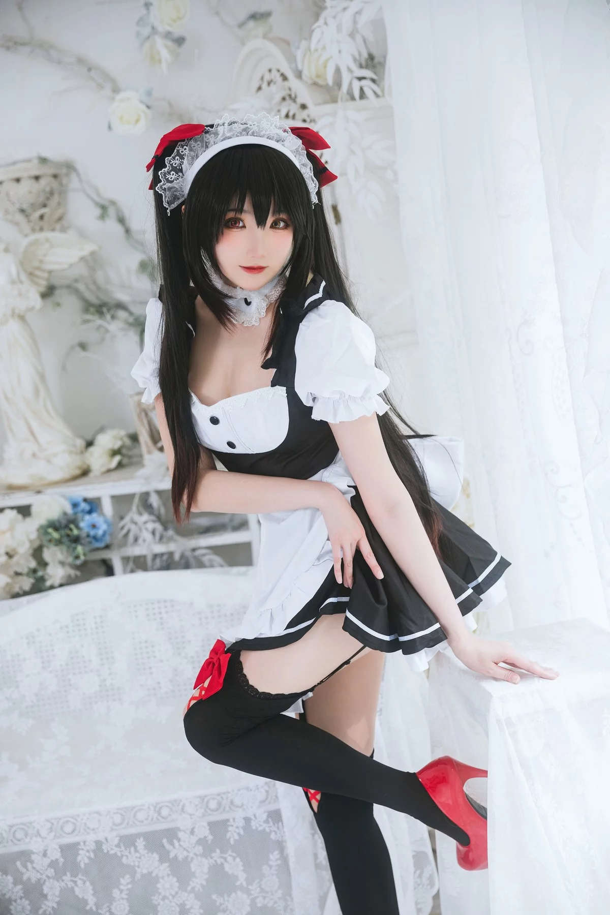 Coser美女瓜希酱时崎狂三主题私房性感多套服饰秀翘臀美腿迷人诱惑写真156P
