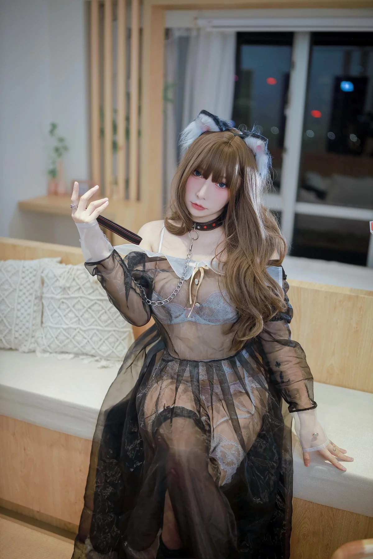 网络美女次屁啦奴仆主题性感黑色薄透连体衣透视秀性感白色蕾丝内衣诱惑写真39P