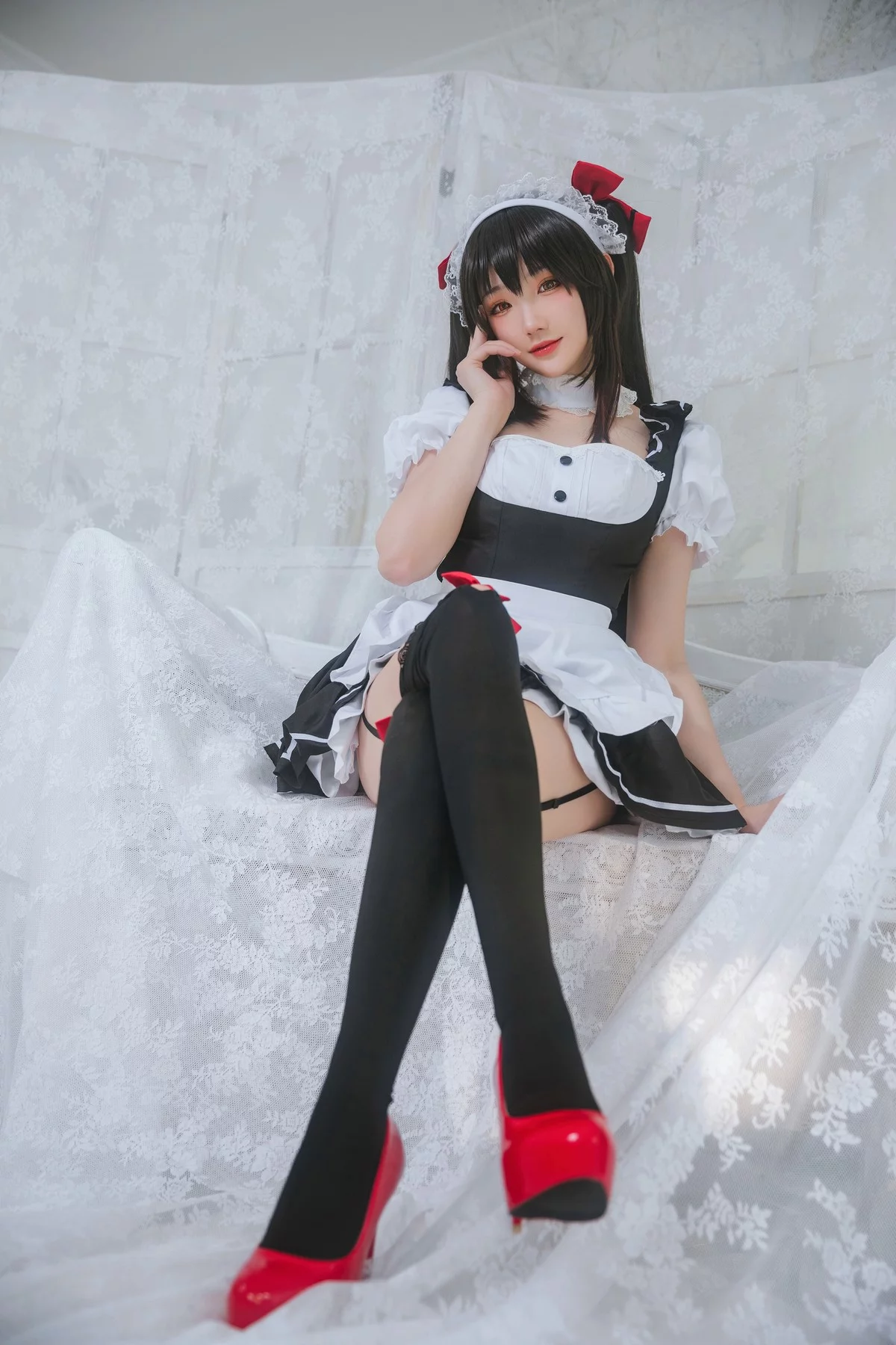 Coser美女瓜希酱时崎狂三主题私房性感多套服饰秀翘臀美腿迷人诱惑写真156P