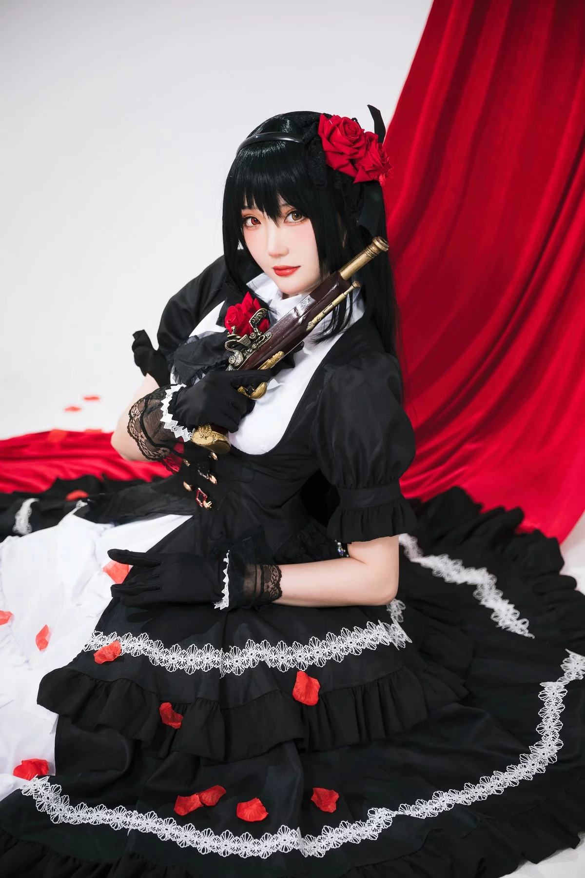 Coser美女瓜希酱时崎狂三主题私房性感多套服饰秀翘臀美腿迷人诱惑写真156P