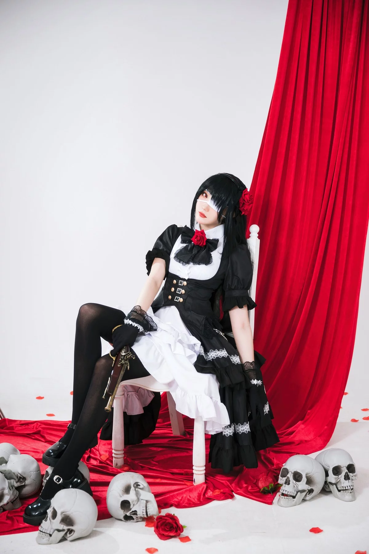 Coser美女瓜希酱时崎狂三主题私房性感多套服饰秀翘臀美腿迷人诱惑写真156P