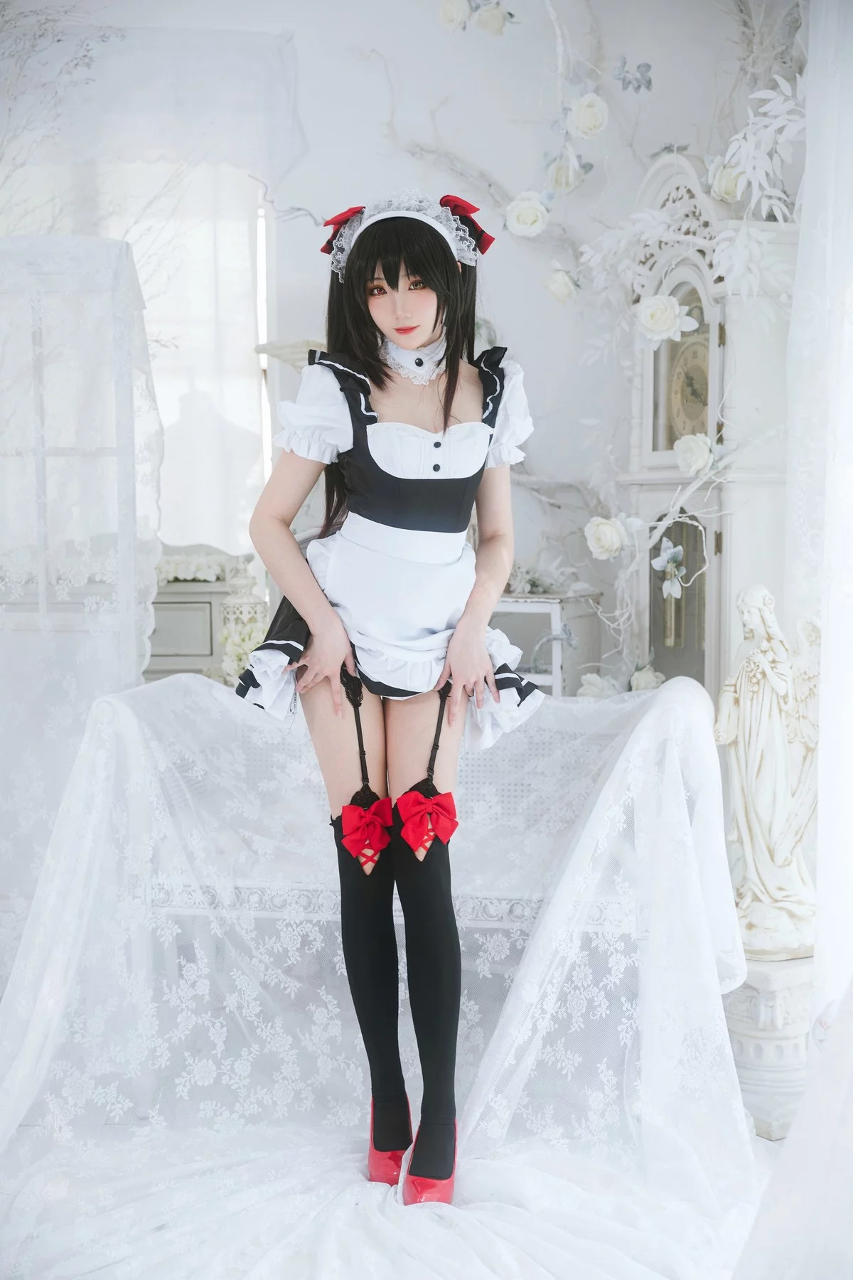 Coser美女瓜希酱时崎狂三主题私房性感多套服饰秀翘臀美腿迷人诱惑写真156P