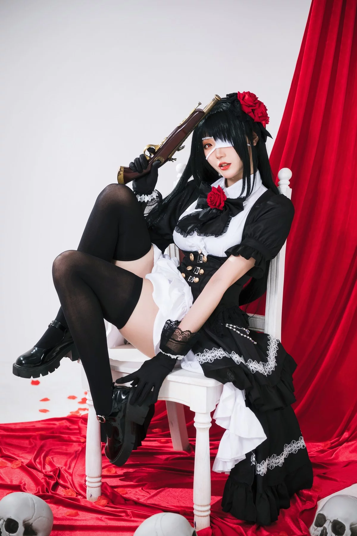 Coser美女瓜希酱时崎狂三主题私房性感多套服饰秀翘臀美腿迷人诱惑写真156P