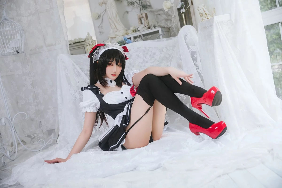 Coser美女瓜希酱时崎狂三主题私房性感多套服饰秀翘臀美腿迷人诱惑写真156P