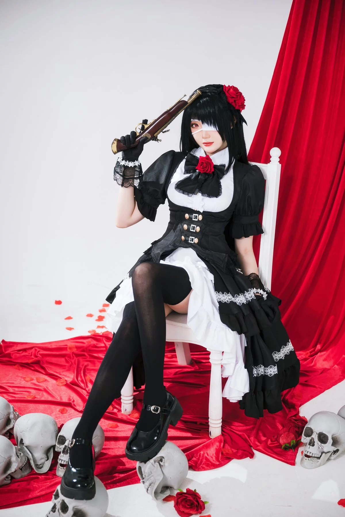 Coser美女瓜希酱时崎狂三主题私房性感多套服饰秀翘臀美腿迷人诱惑写真156P