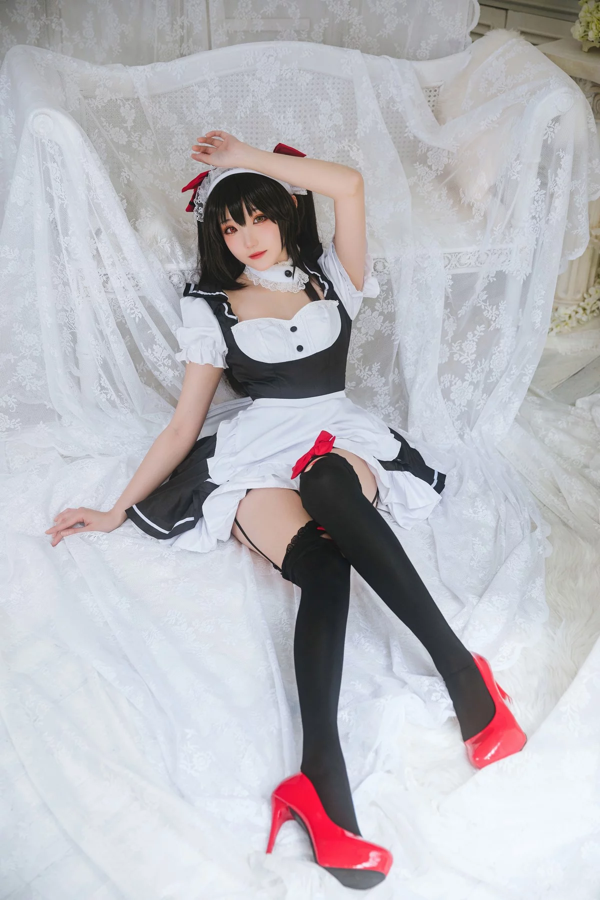 Coser美女瓜希酱时崎狂三主题私房性感多套服饰秀翘臀美腿迷人诱惑写真156P