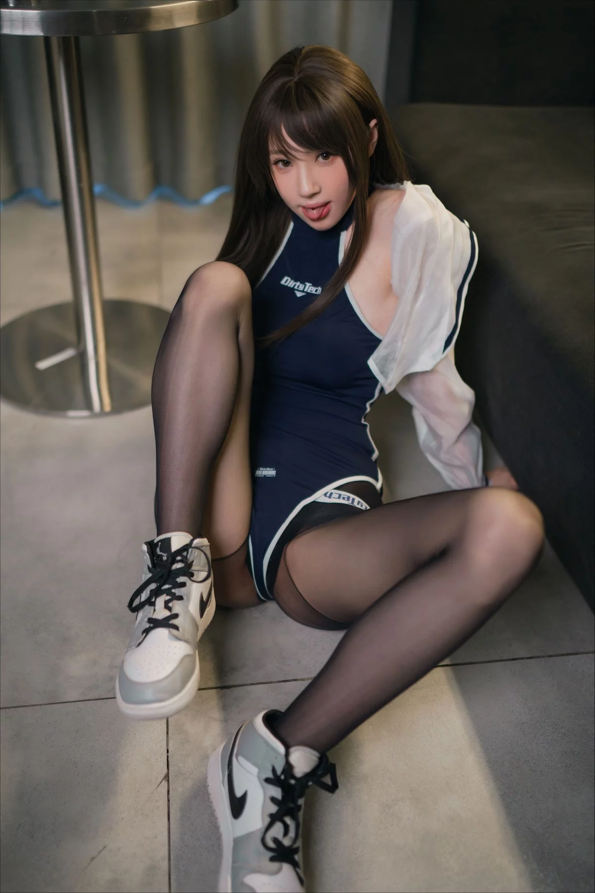 网络美女西园寺南歌竞泳史莱姆主题浴室性感连体泳衣配黑丝裤袜湿身诱惑写真70P
