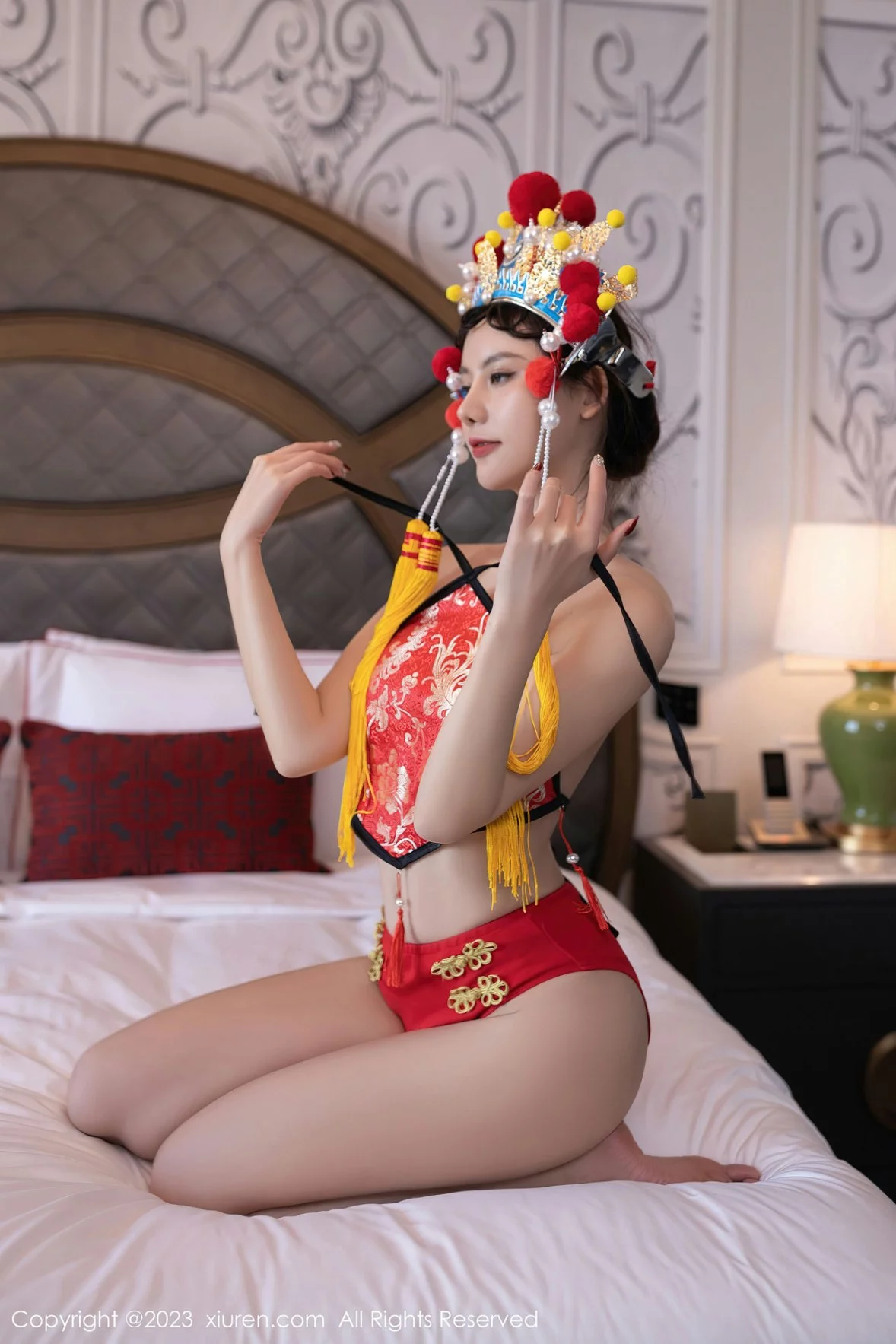 XiuRen第6308期_模特就是阿朱啊喜庆花嫁主题私房半脱露曼妙绝美身姿诱惑写真81P