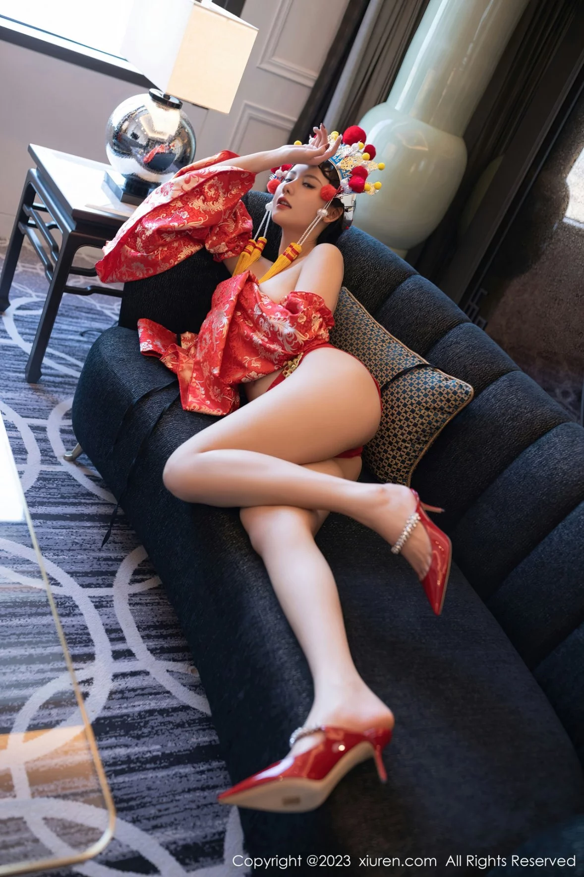 XiuRen第6308期_模特就是阿朱啊喜庆花嫁主题私房半脱露曼妙绝美身姿诱惑写真81P