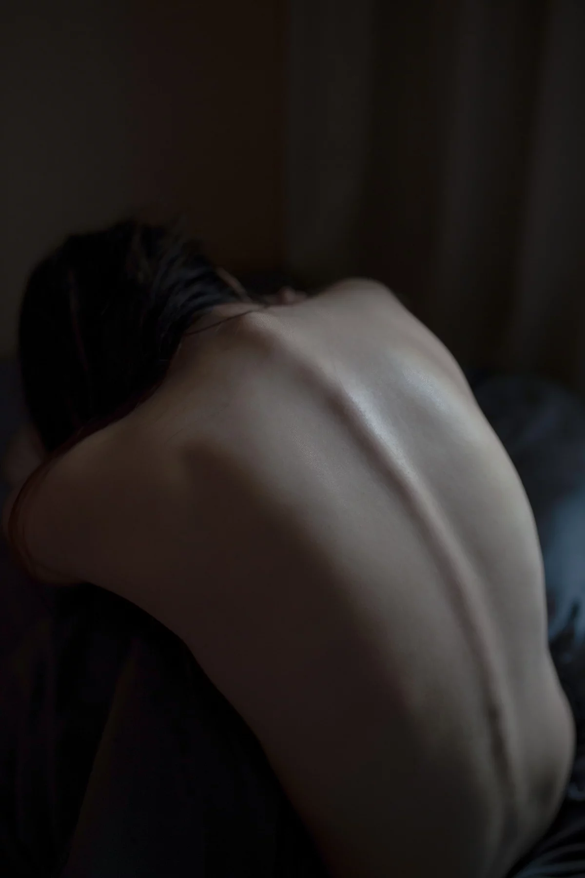 网络美女疯猫ss思绪之浴室主题私房浴室半脱露曼妙身姿湿身撩人诱惑写真30P