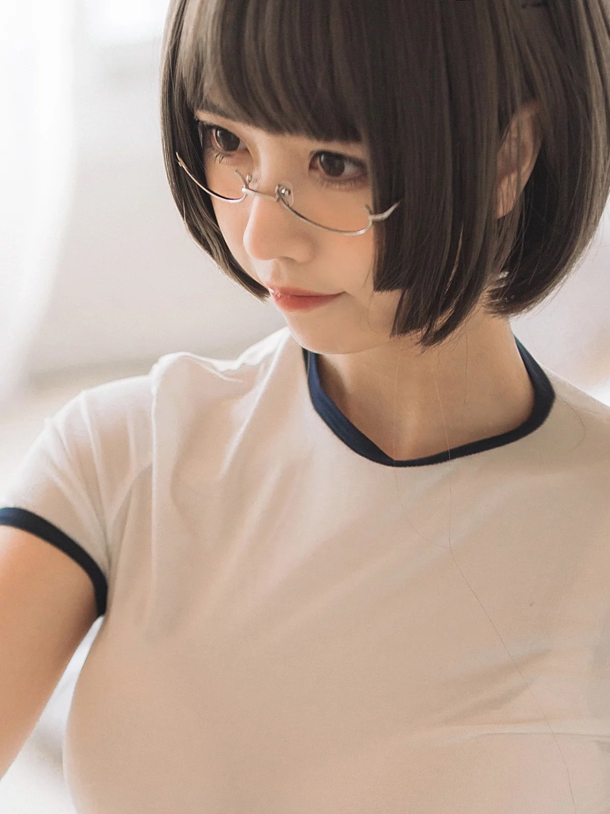 次元少女念雪ww体操服主题私房性感紧身体操服配白丝袜秀曼妙身姿诱惑写真40P