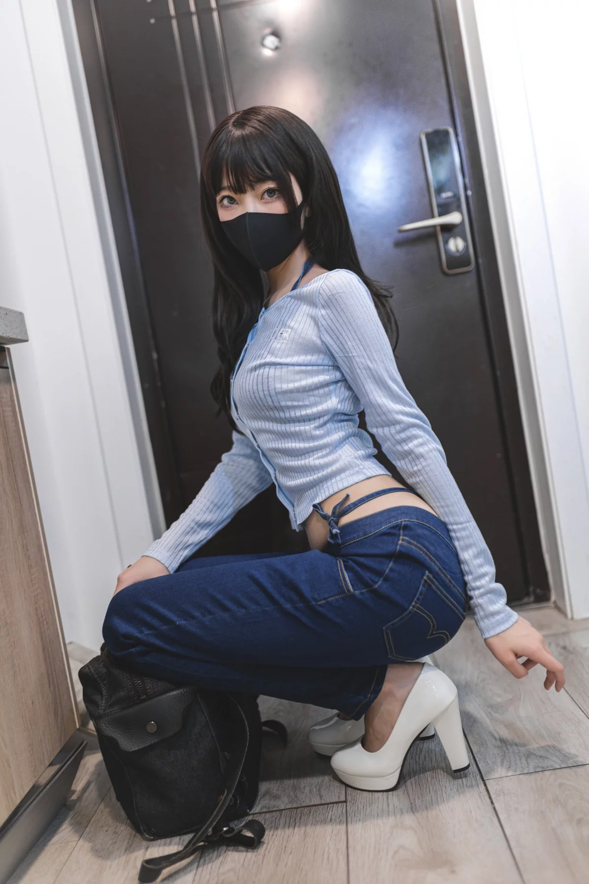 网络美女杏仁曲奇吉他妹妹2.0主题私房脱牛仔裤露性感牛仔内衣迷人诱惑写真41P