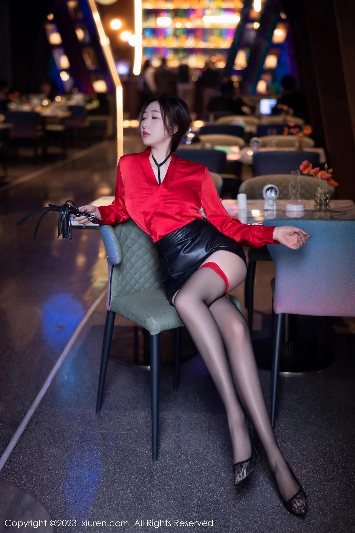 XiuRen第6529期_模特江真真红色上衣配黑色短裙露花式内衣秀丰满身材诱惑写真88P